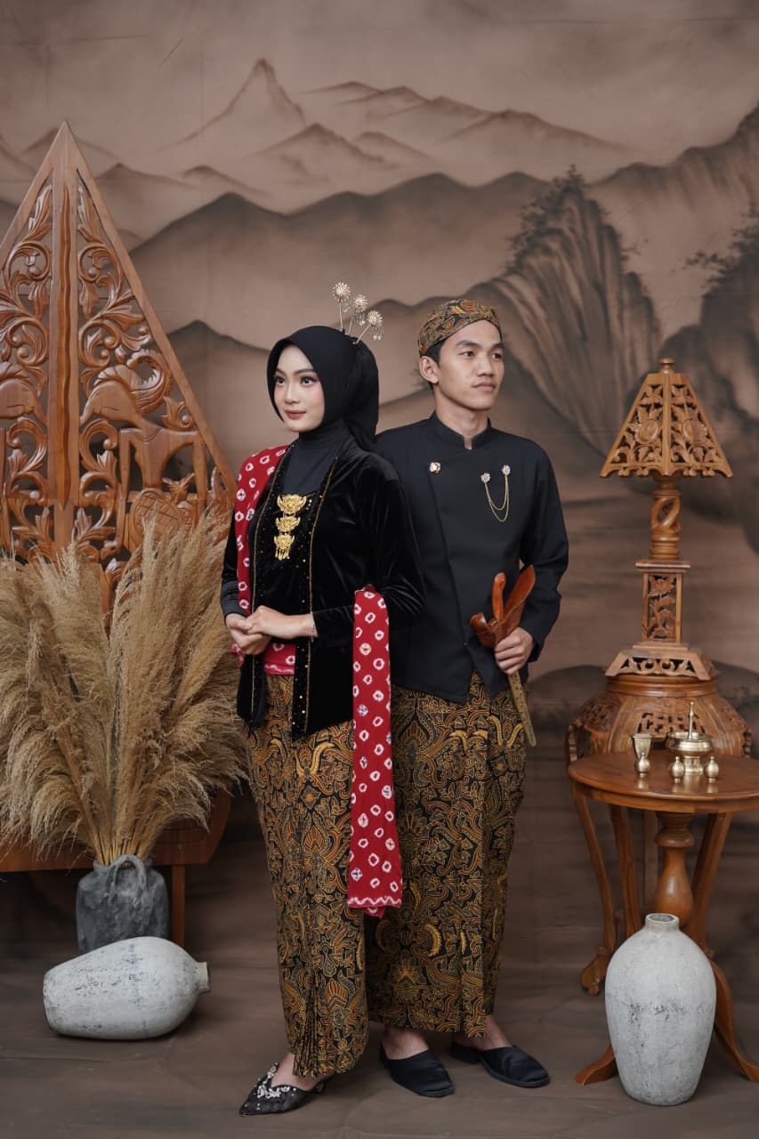 Tia & Arif (7)